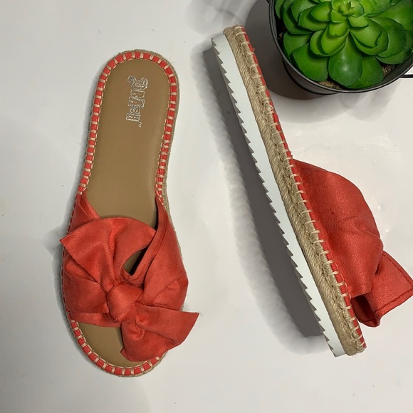 Brash Shoes - BRASH Women's Coral Slip-On Flat Slide Sandal
